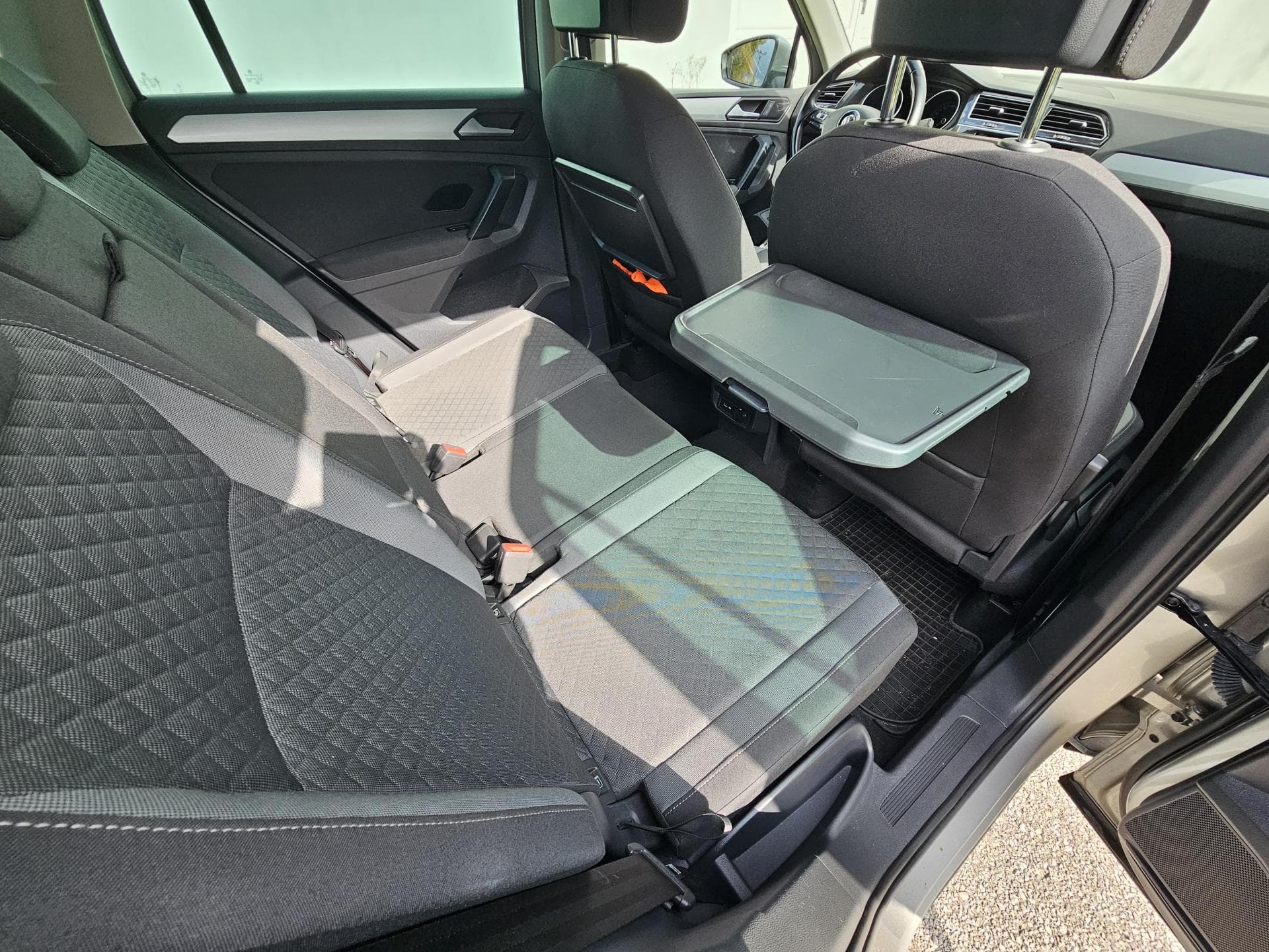 Volkswagen TIGUAN - 10