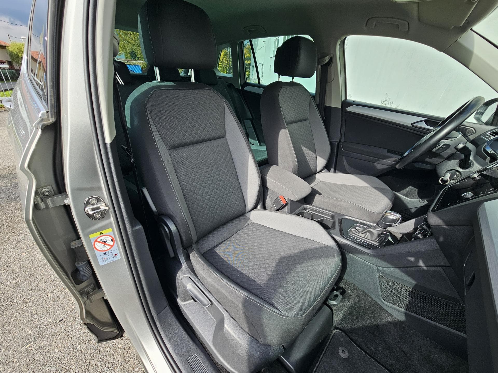 Volkswagen TIGUAN - 9