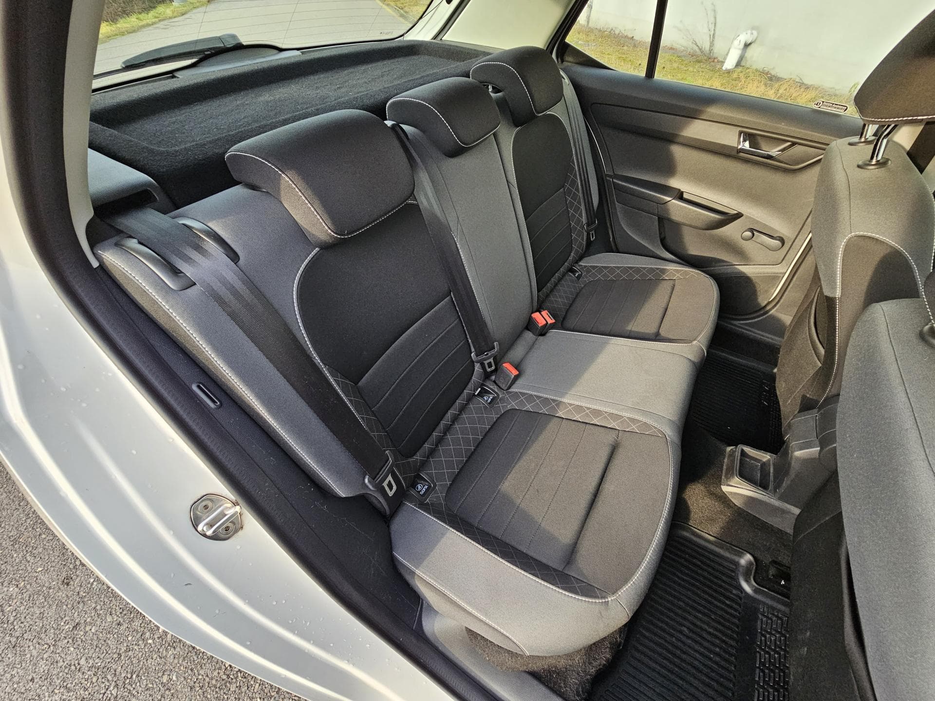 Škoda FABIA - 10