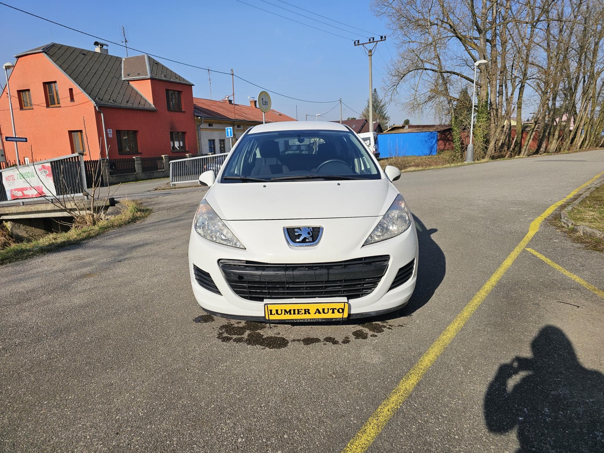 Peugeot 207 - 8