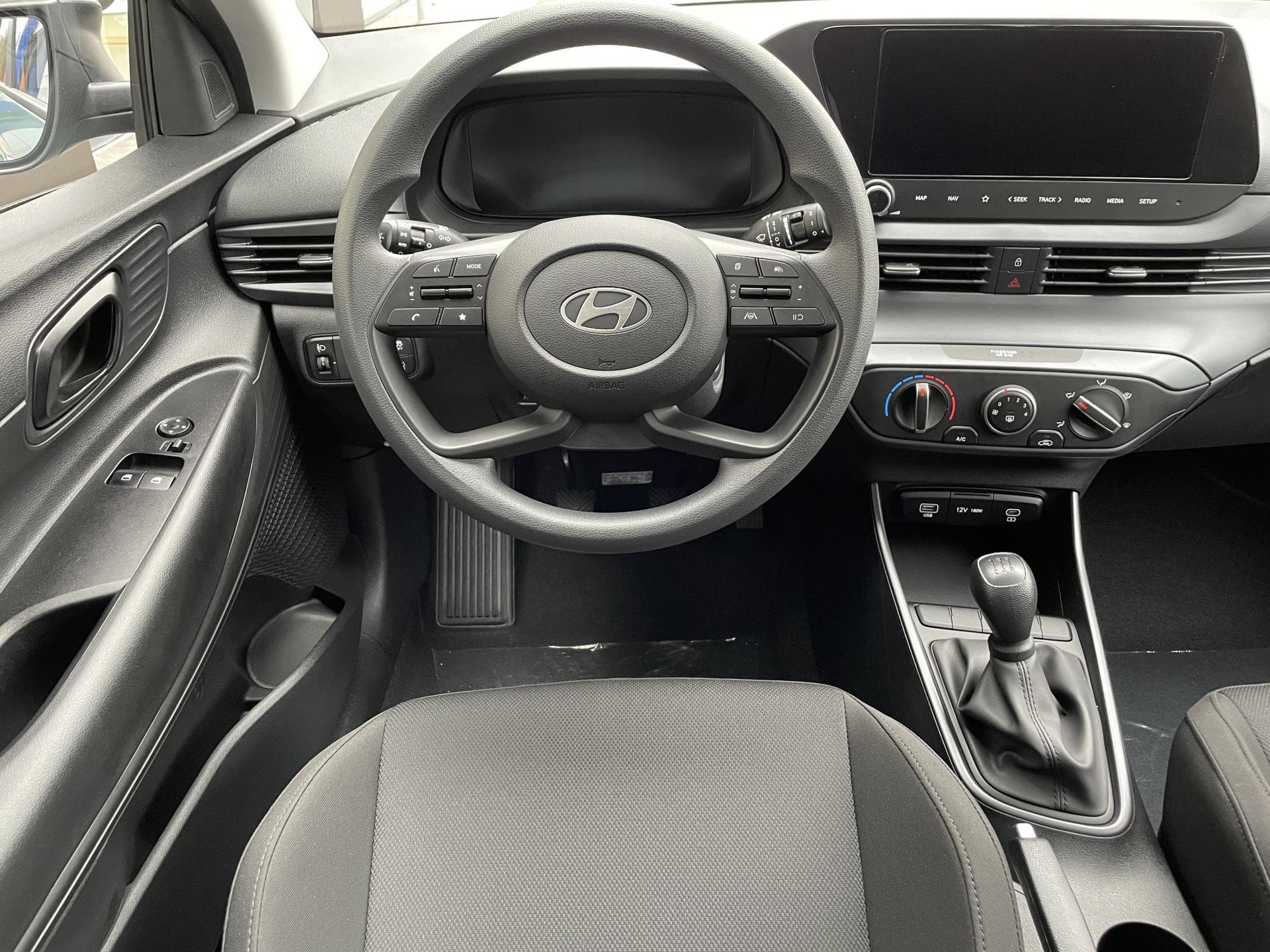 2026 Hyundai BAYON - 11