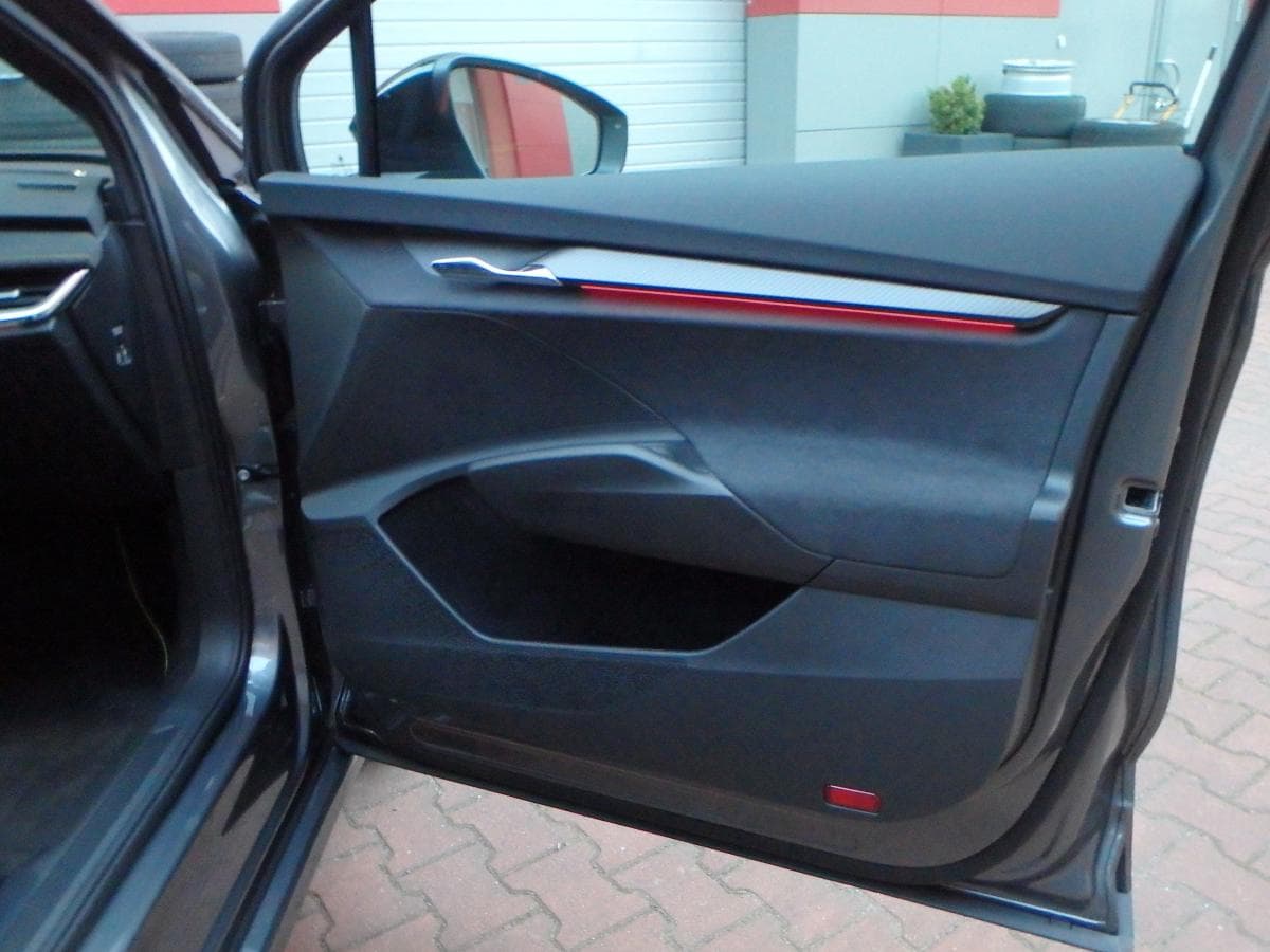 2022 Škoda Enyaq - 10