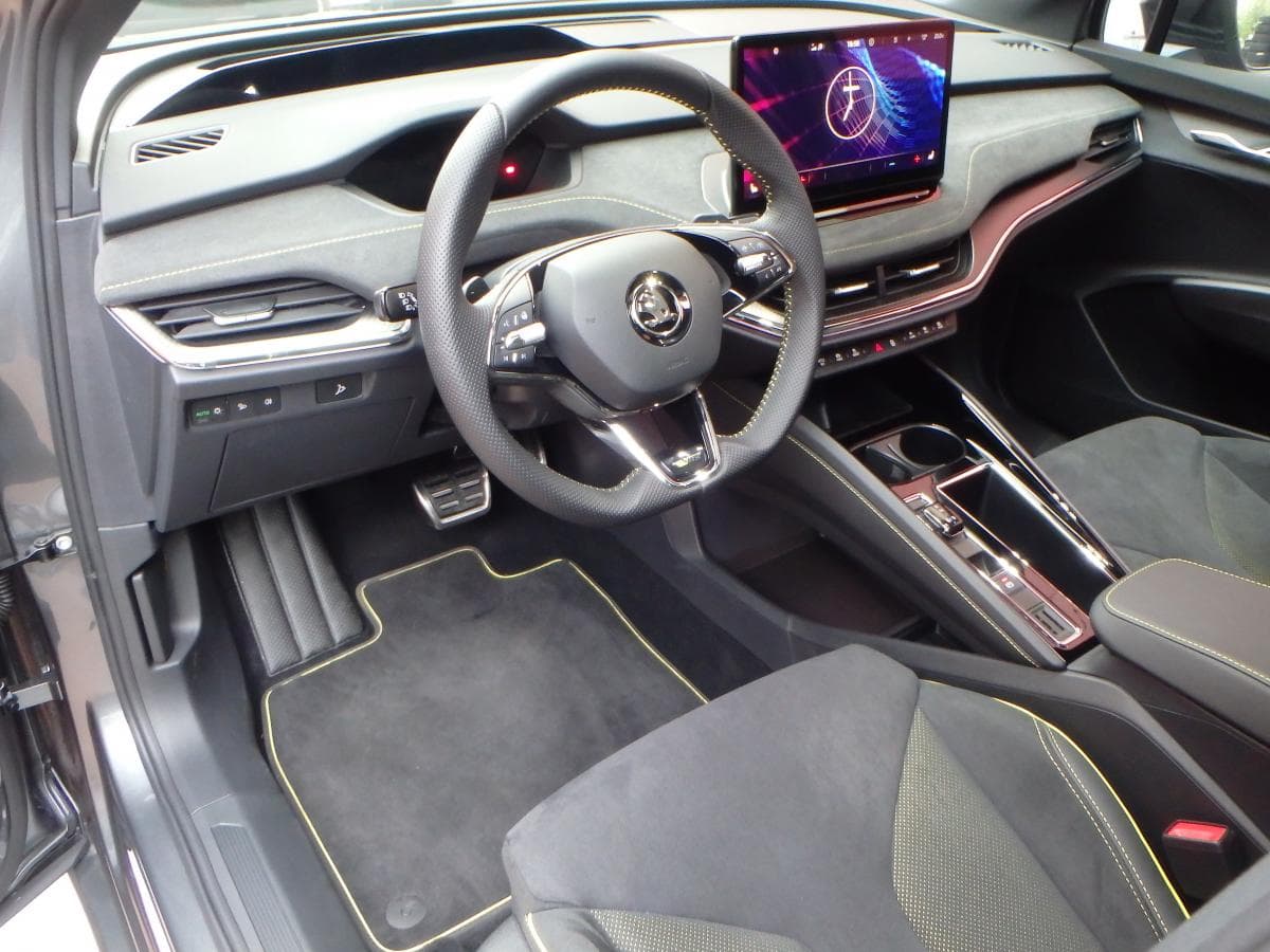 2022 Škoda Enyaq - 8