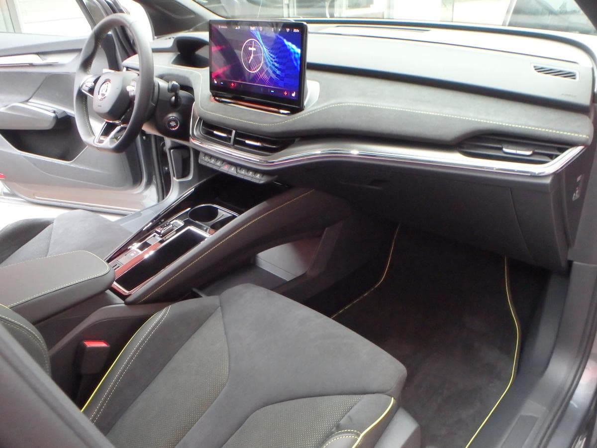 2022 Škoda Enyaq - 12