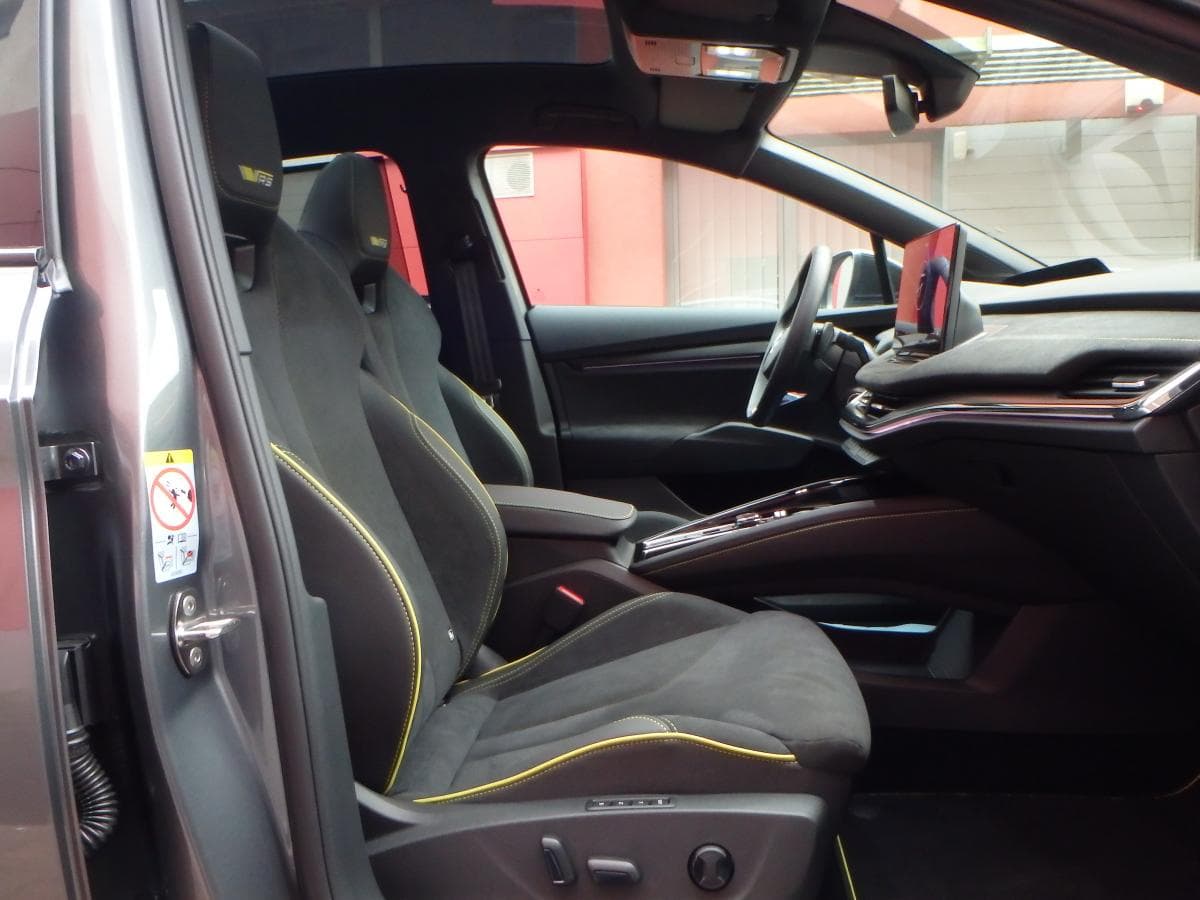 2022 Škoda Enyaq - 11