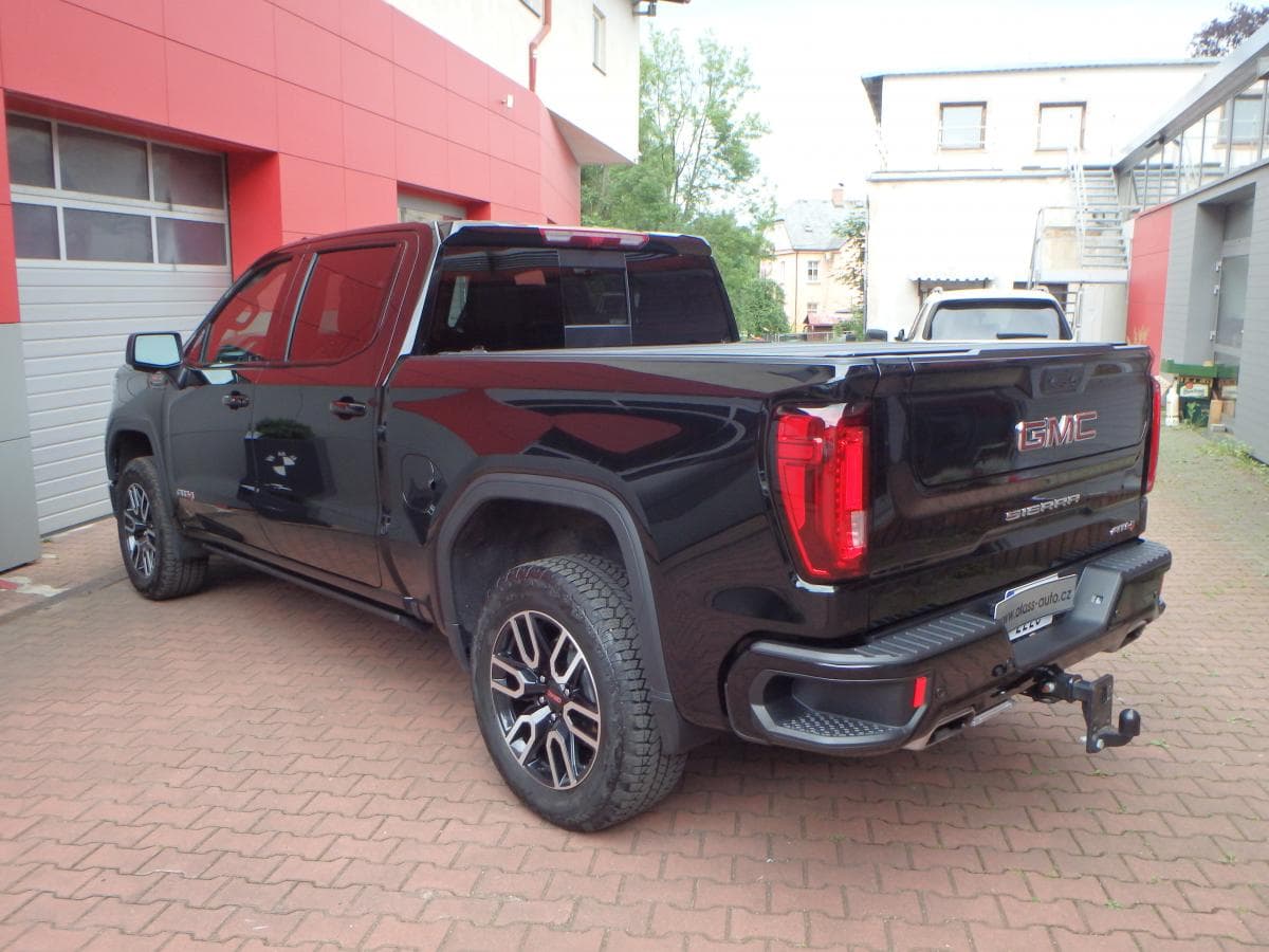 GMC Sierra - 5