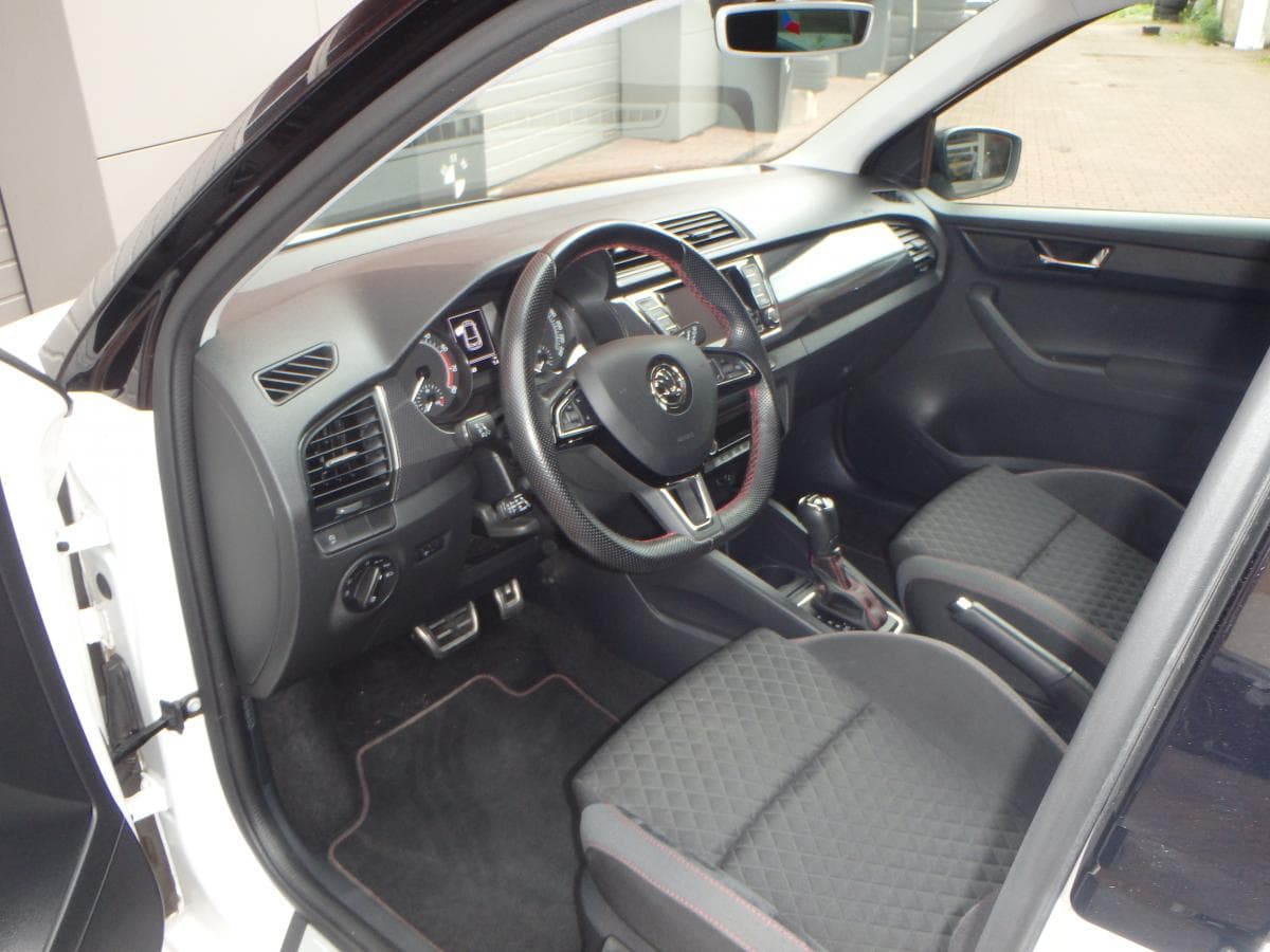 Škoda FABIA - 8