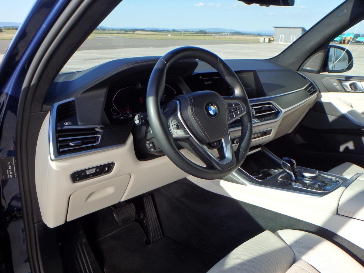 BMW X7 - 8