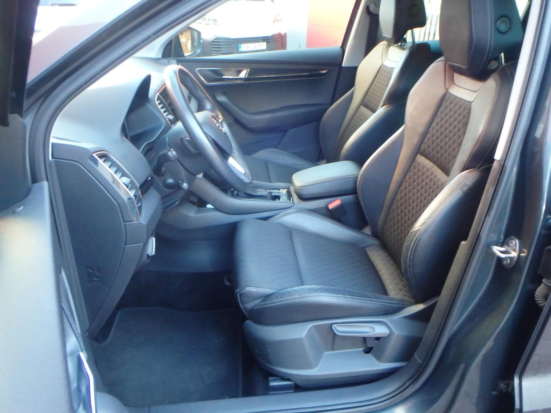 Škoda KAROQ - 10