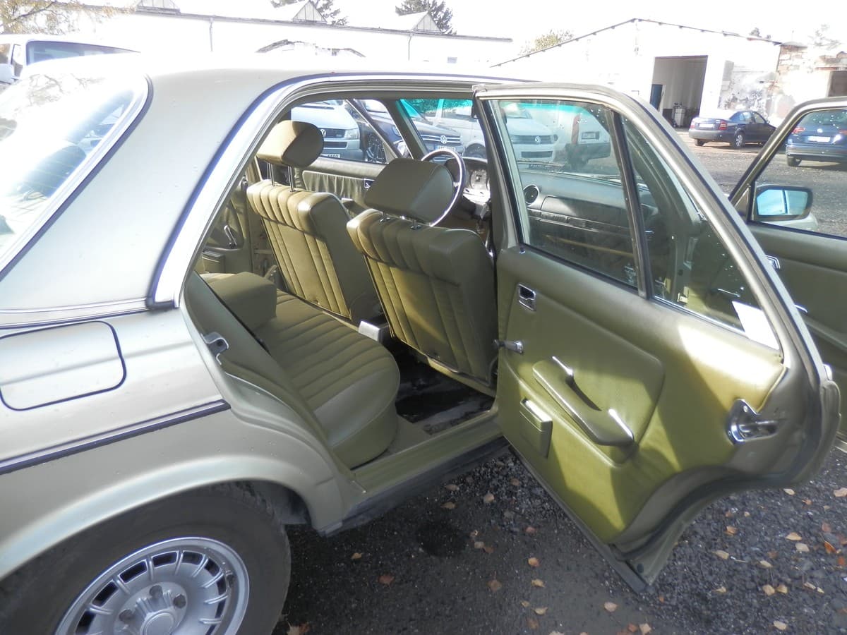 1982 Mercedes-Benz OSTATNÍ - 11