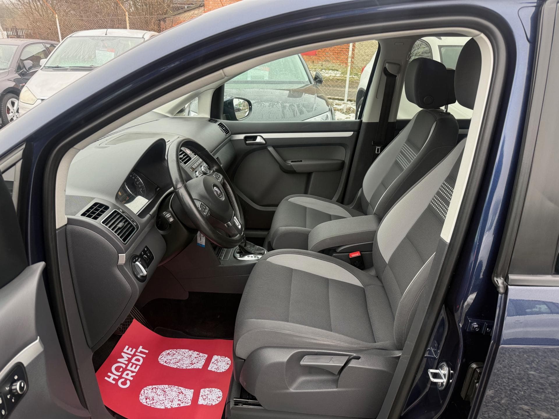 2012 Volkswagen TOURAN - 8