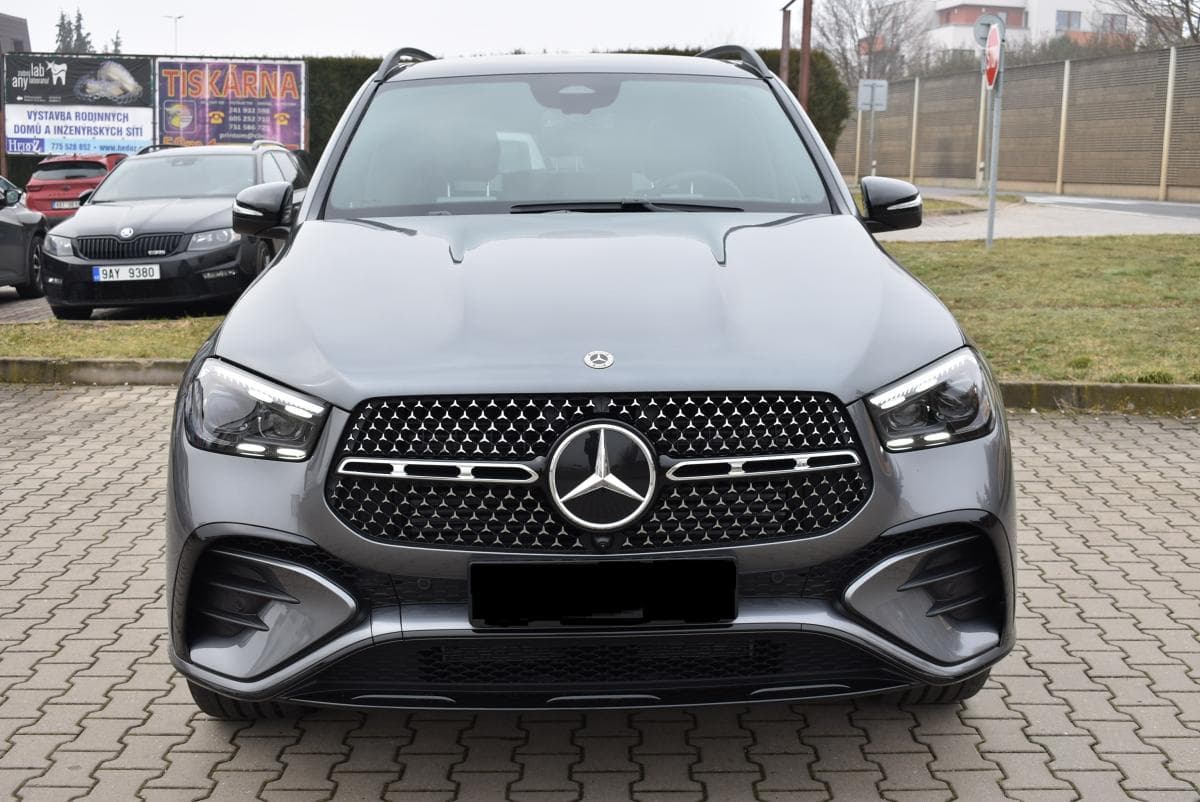2025 Mercedes-Benz GLE - 2