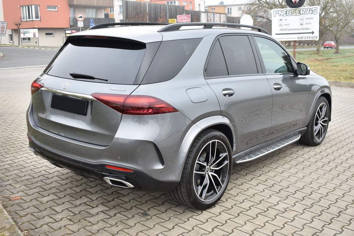 2025 Mercedes-Benz GLE - 7