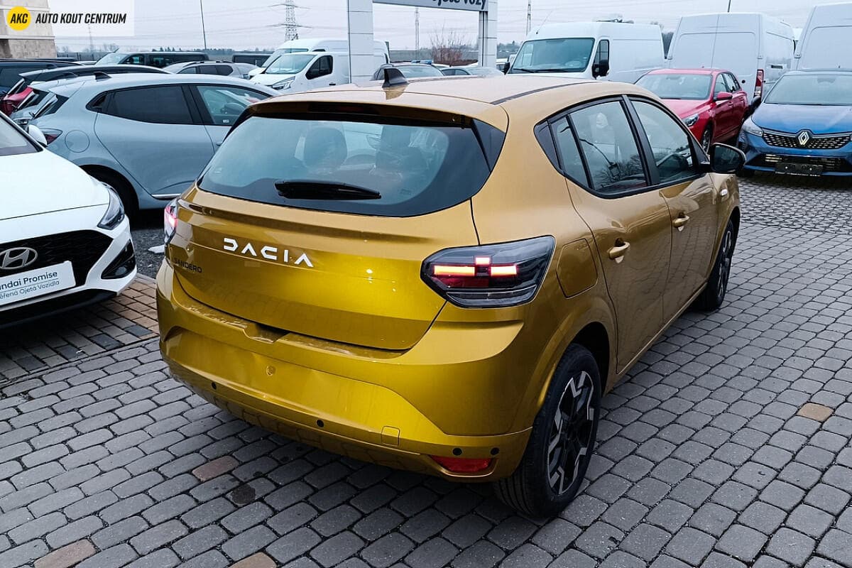 Dacia SANDERO - 6