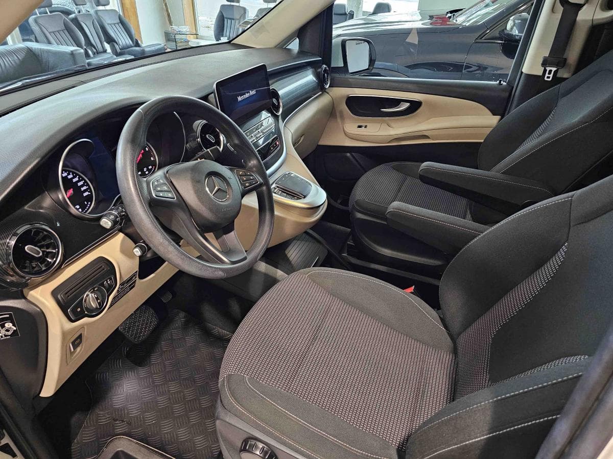 2021 Mercedes-Benz V-Class - 6