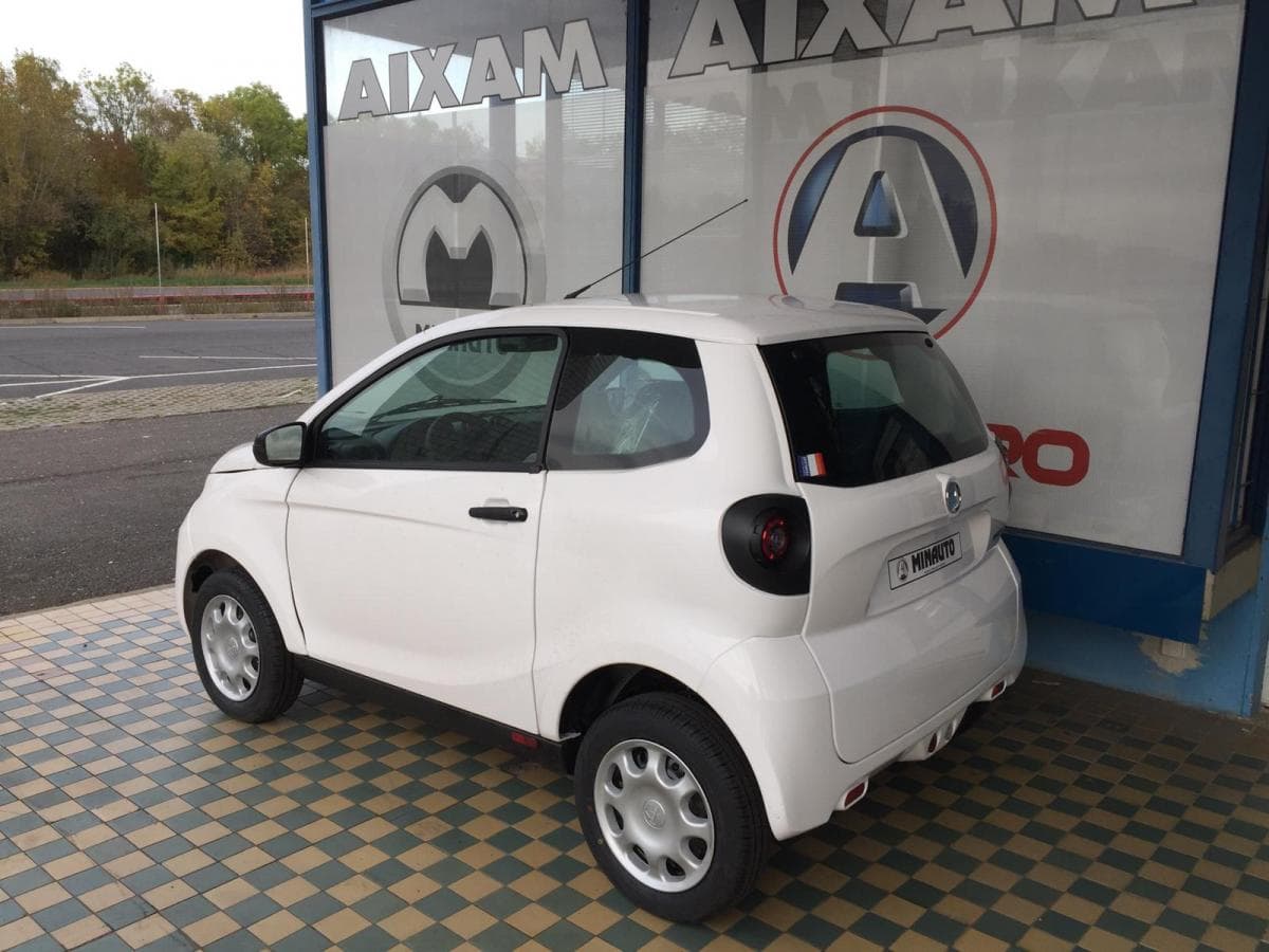 Aixam MINAUTO - 3