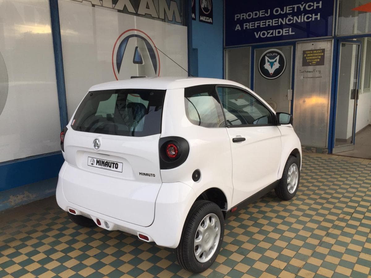 Aixam MINAUTO - 6