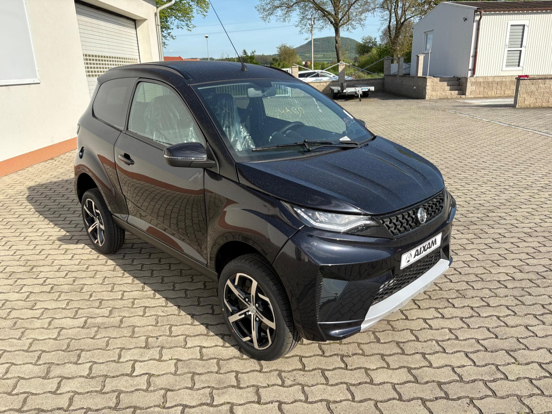 Aixam CROSSOVER - 3