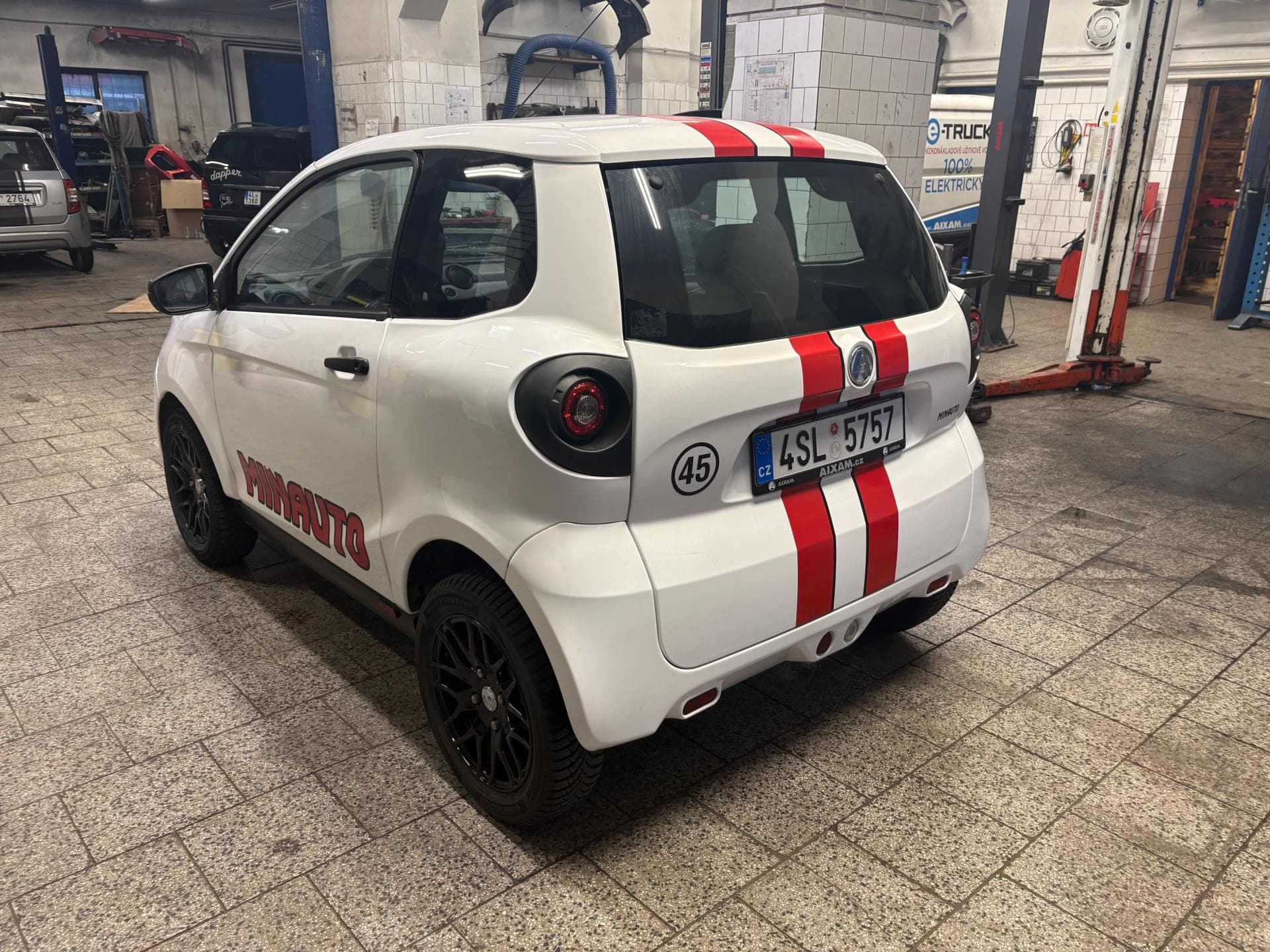 Aixam MINAUTO - 11