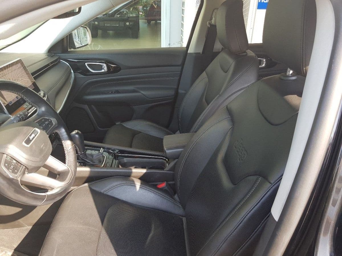2021 Jeep COMPASS - 10