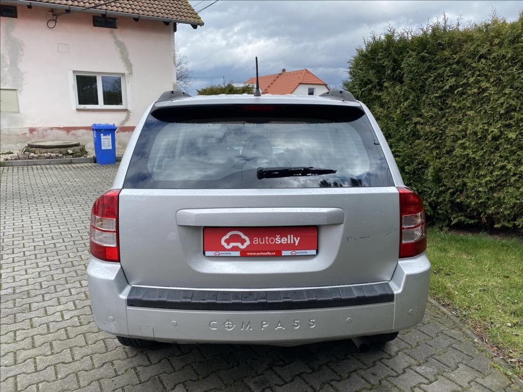 2007 Jeep Compass - 4