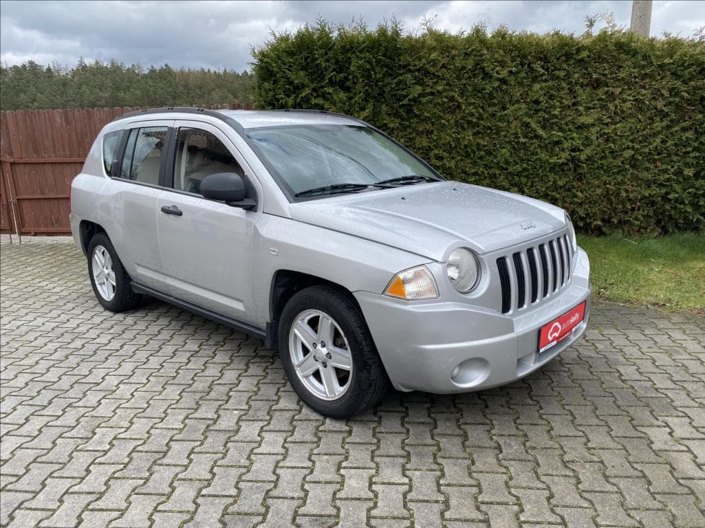 2007 Jeep Compass - 7