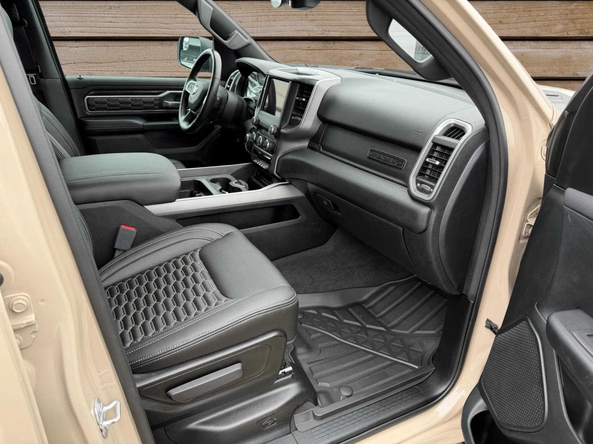 Dodge RAM - 9