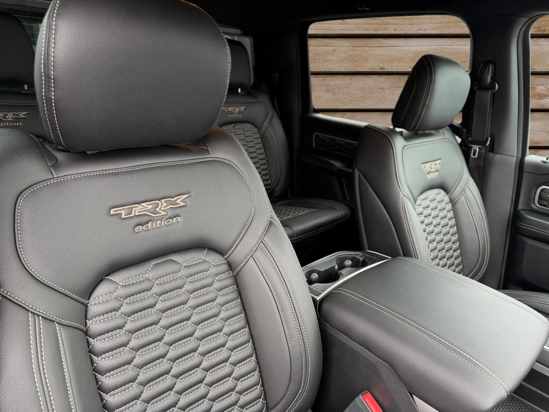 Dodge RAM - 10