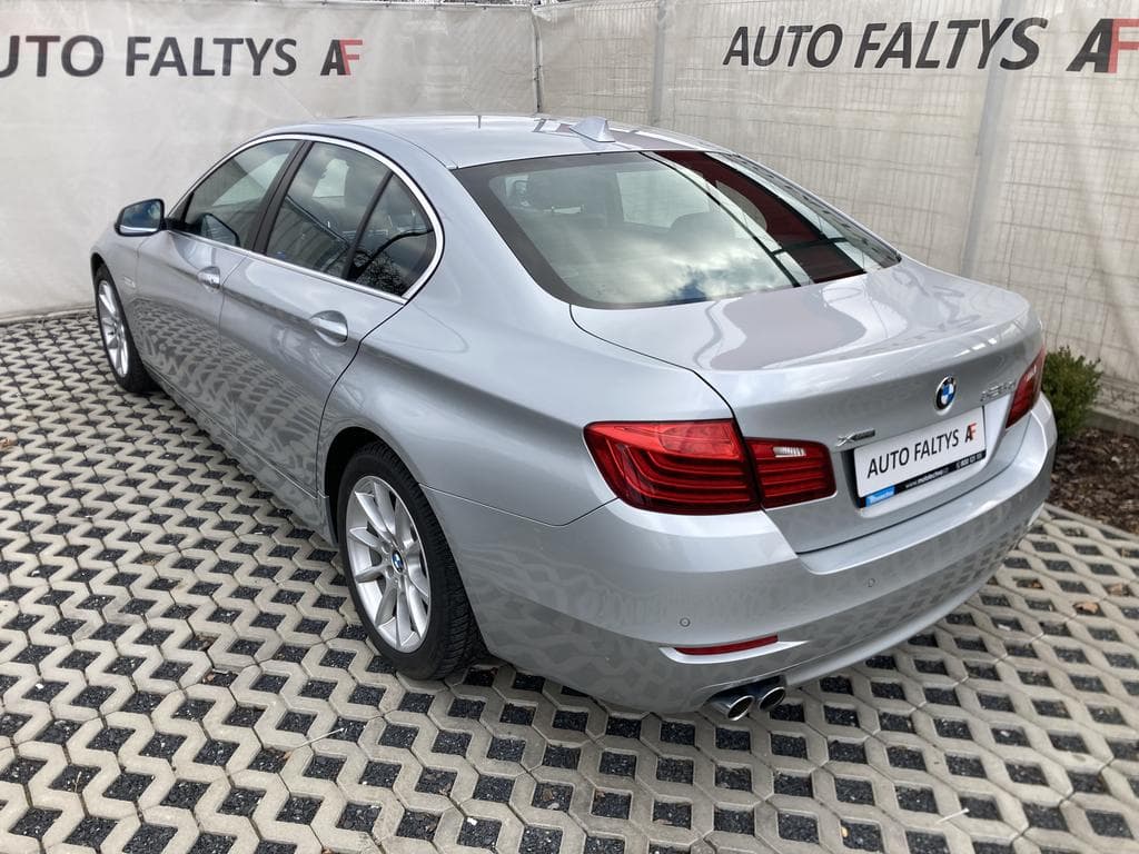 2016 BMW 5-Series - 5