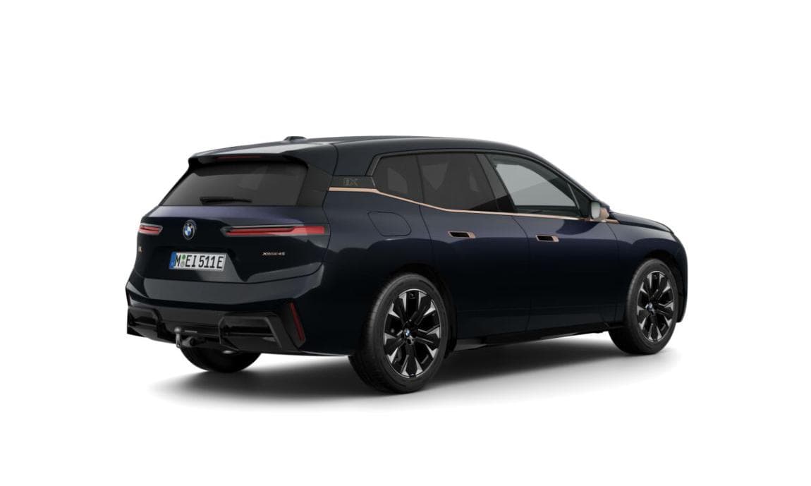 BMW iX - 3