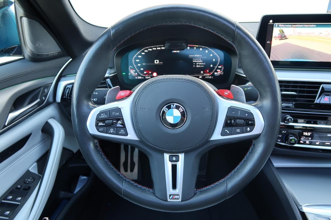 2020 BMW M5 - 7