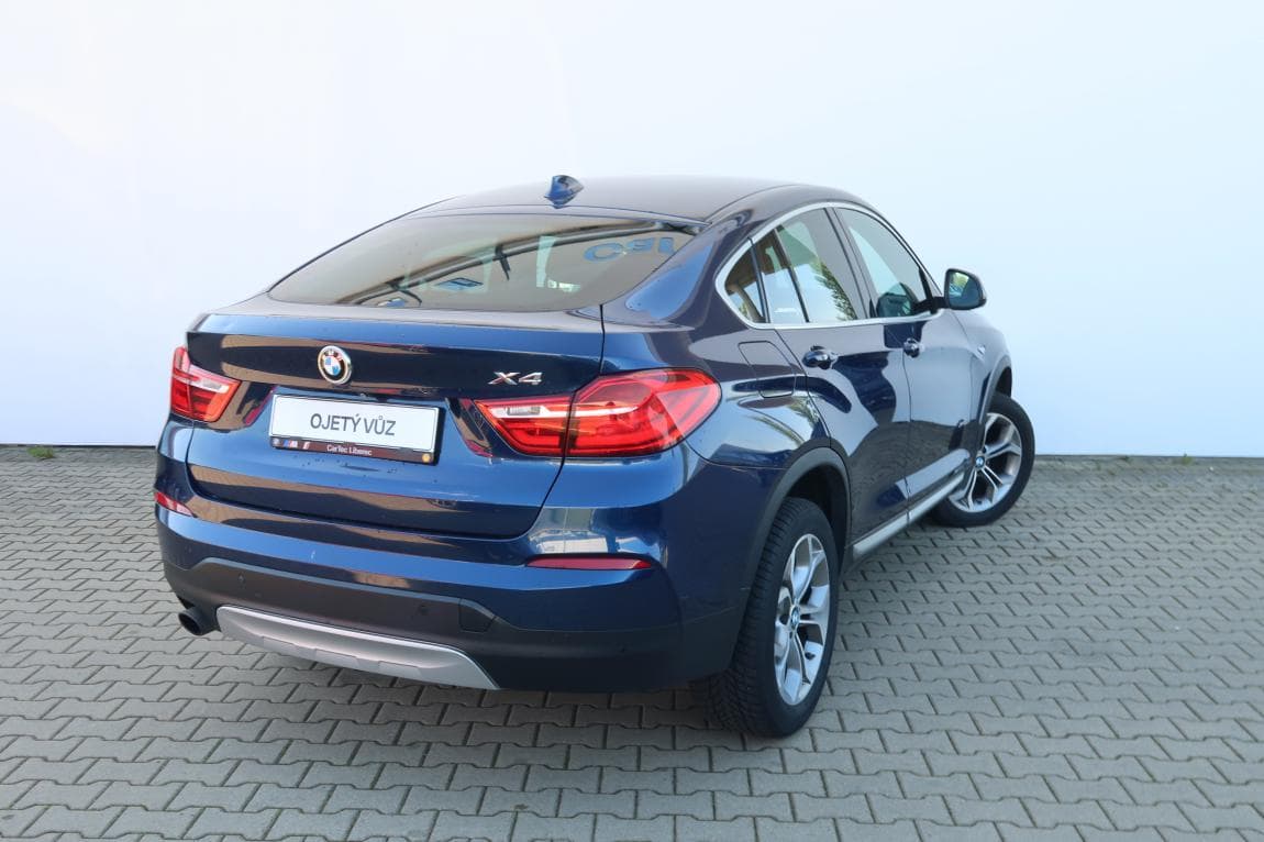 2017 BMW X4 - 3