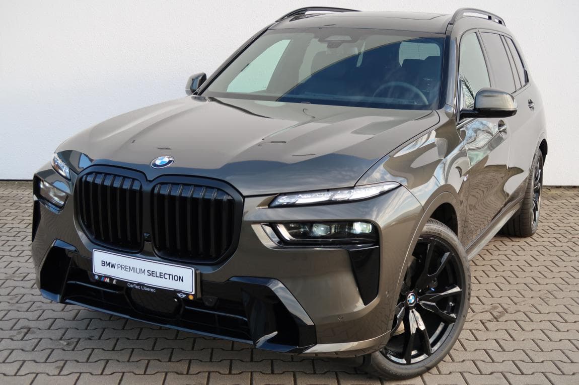 2026 BMW X7