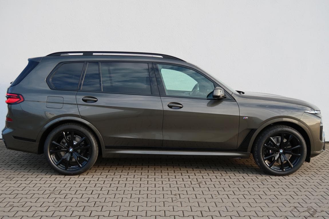 2026 BMW X7 - 5