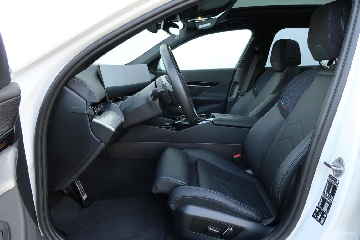 2024 BMW 5-Series - 3