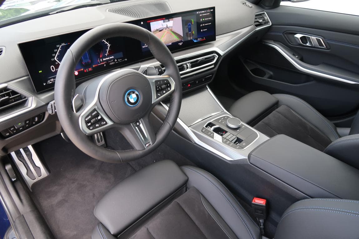 2024 BMW 3-Series - 6