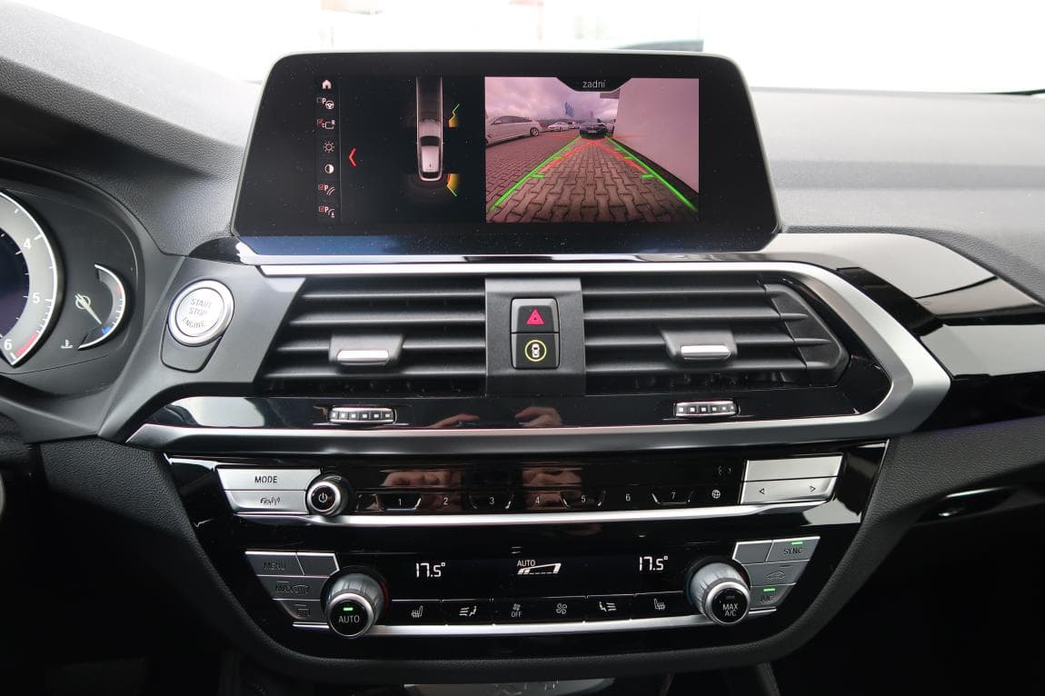 2021 BMW X4 - 9