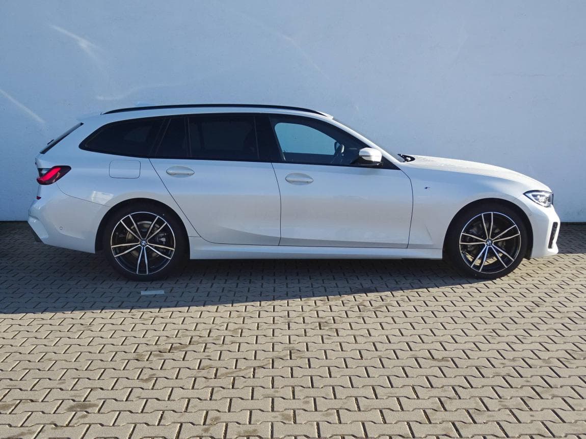 2023 BMW 3-Series - 5