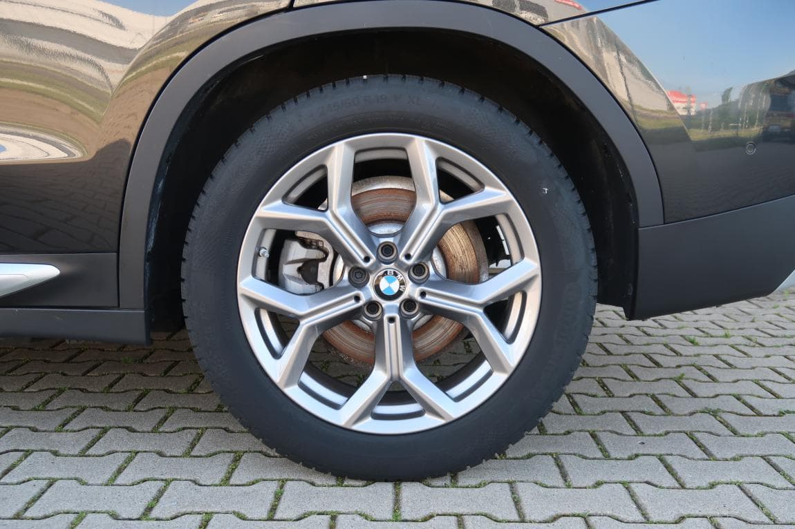 2023 BMW X3 - 11