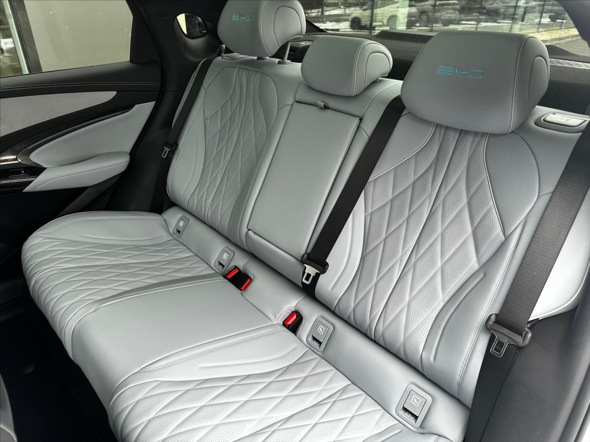 BYD SEAL - 11