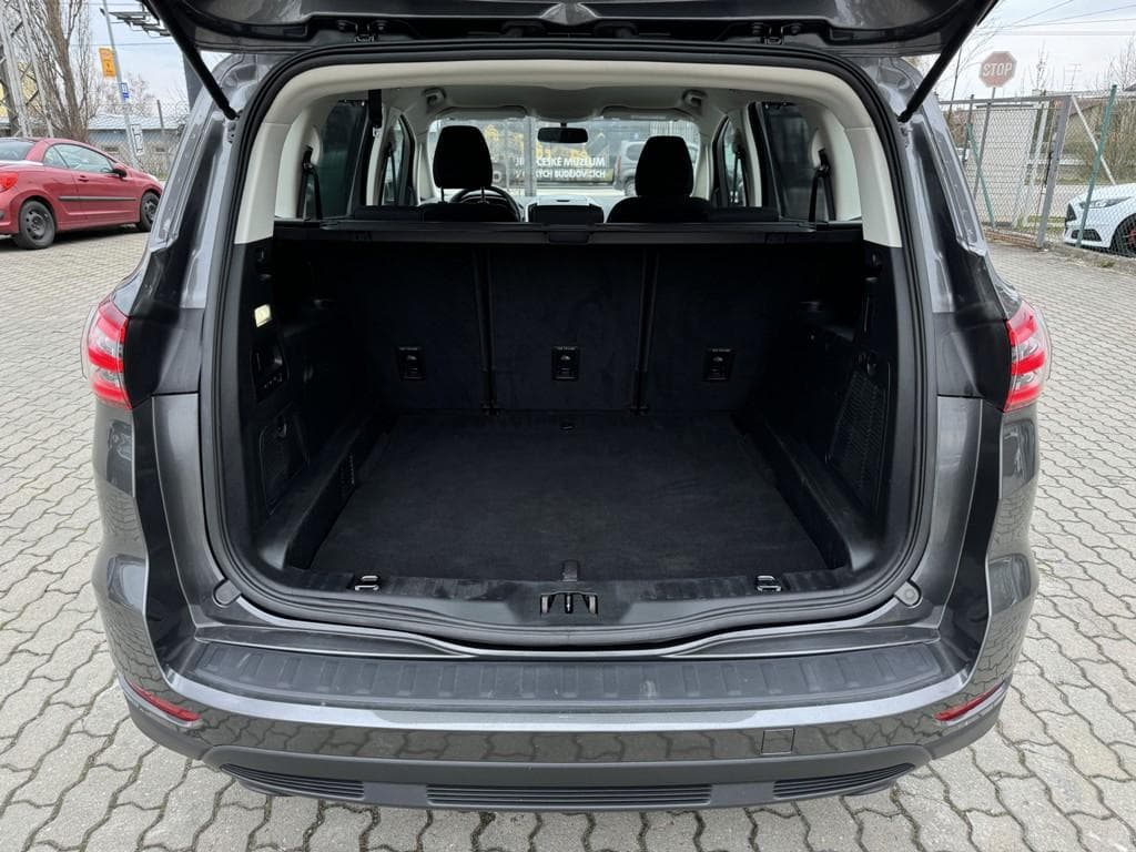 2018 Ford S-MAX - 9
