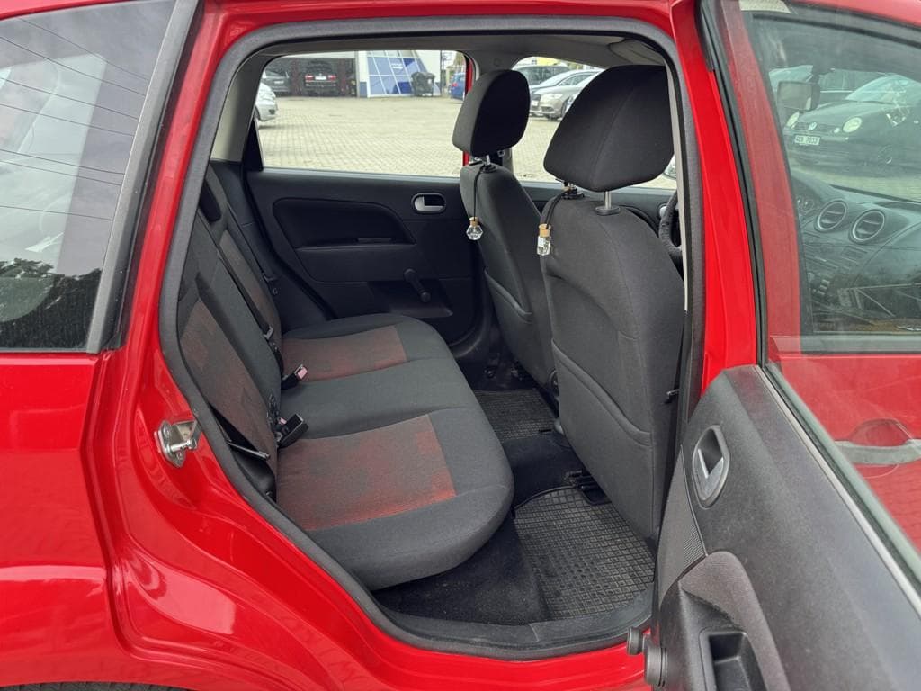 2007 Ford FIESTA - 10