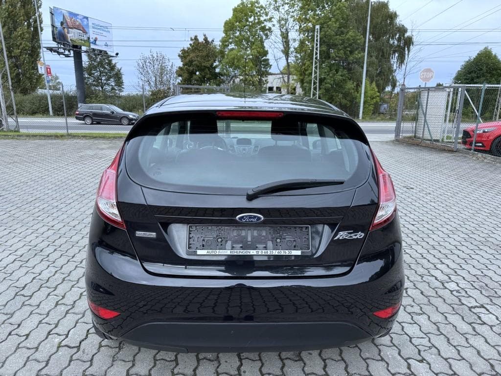 2013 Ford FIESTA - 4