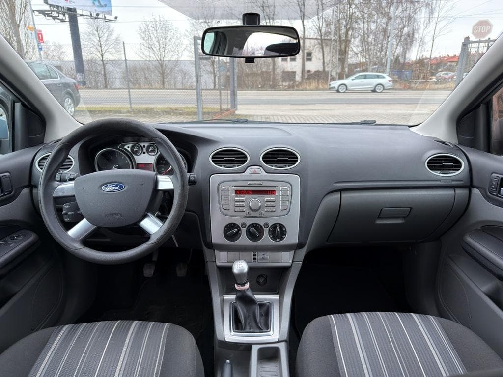 2008 Ford FOCUS - 8