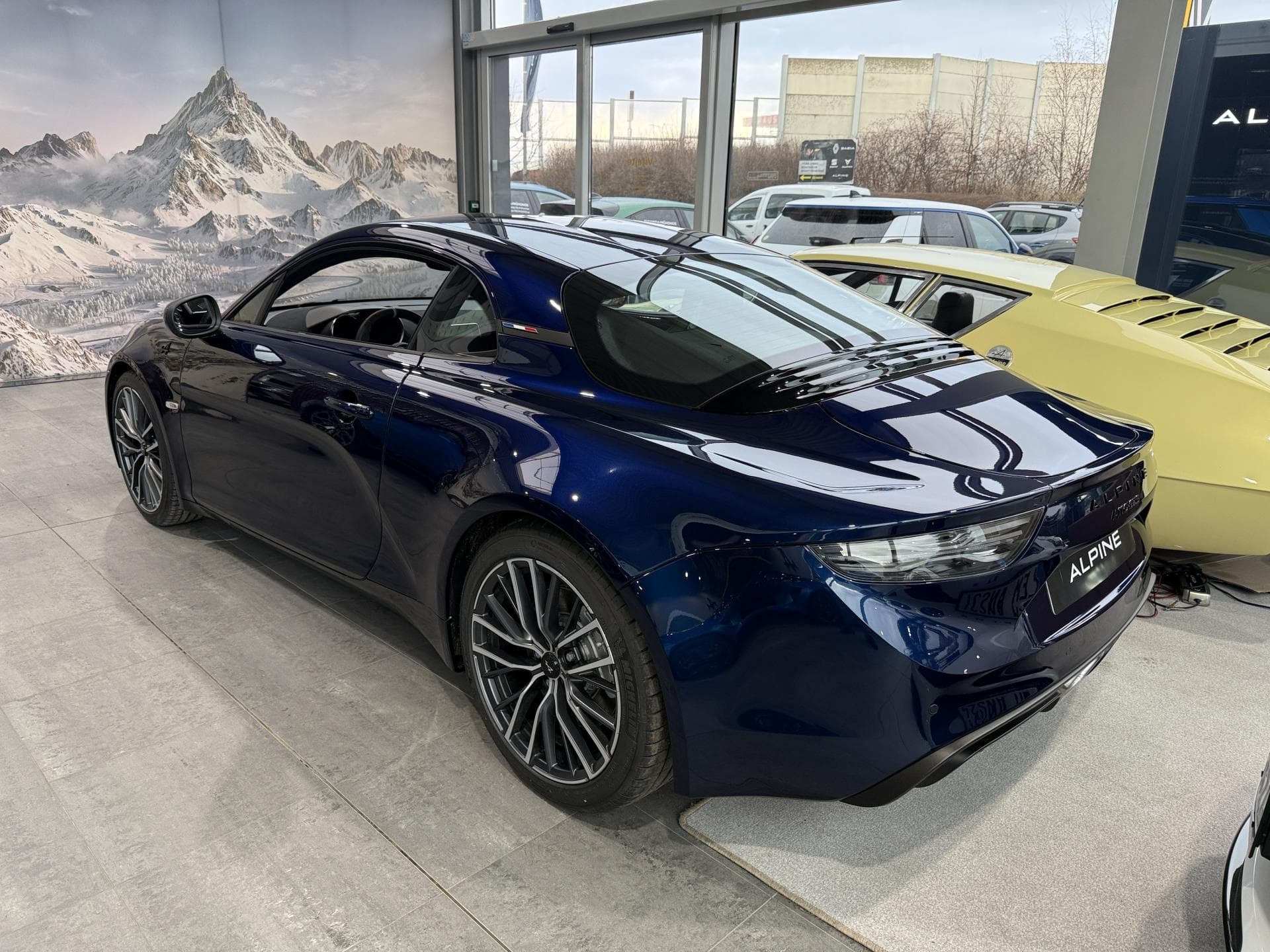 Alpine A110 - 4