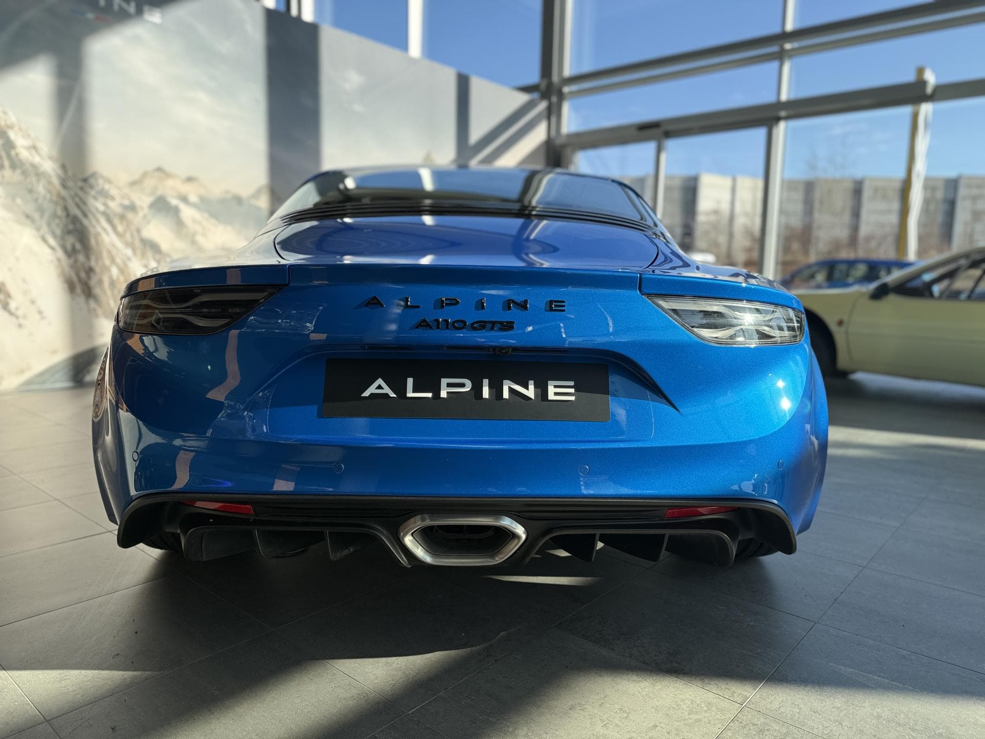 Alpine A110 - 5