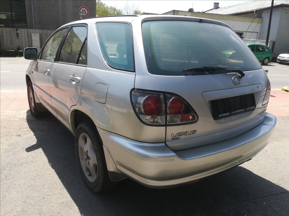 2001 Lexus Rx - 9