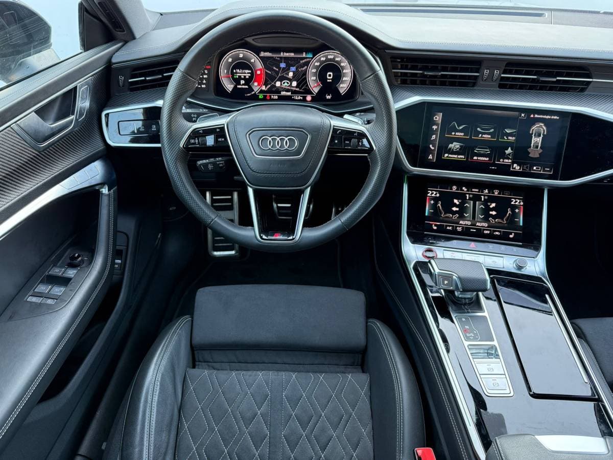 2022 Audi S7 - 12