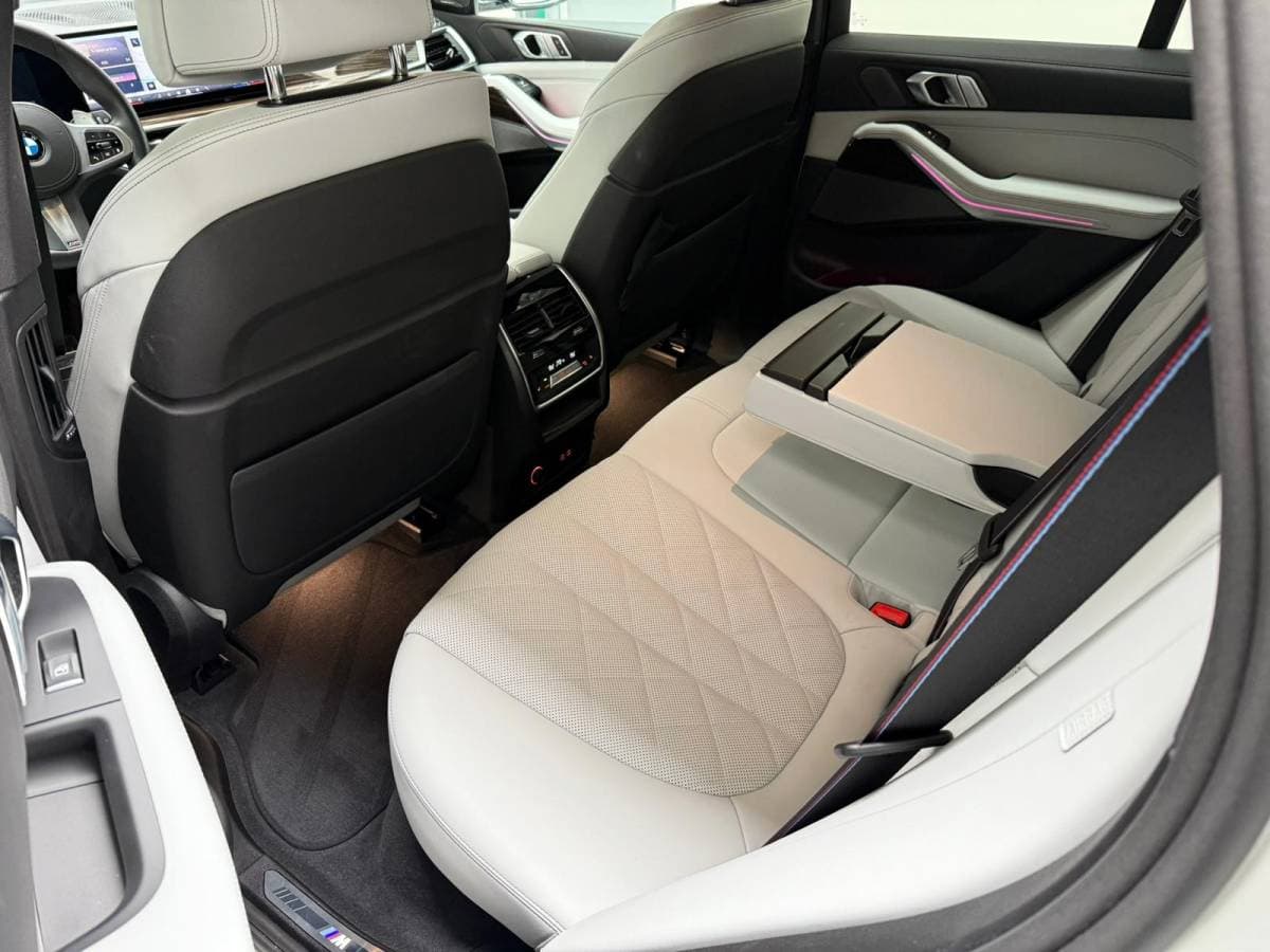 2024 BMW X5 - 12
