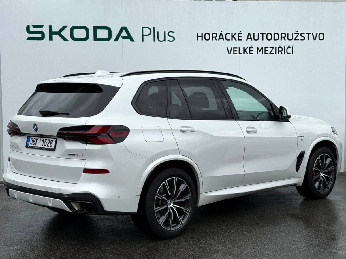 2024 BMW X5 - 2